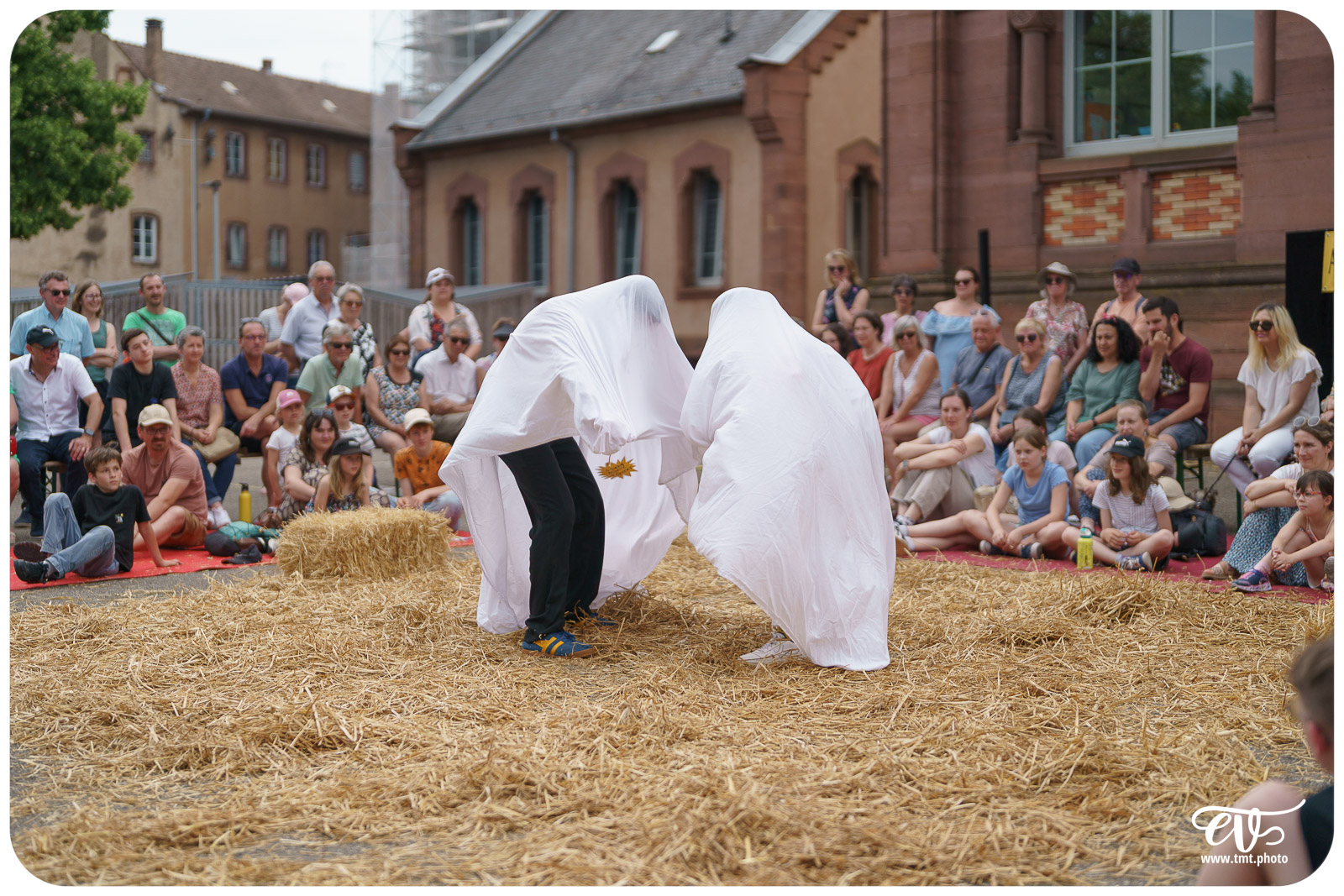 LE MARIAGE FORCÉ (DE MOLIÈRE) - CIE 800 LITRES DE PAILLE)